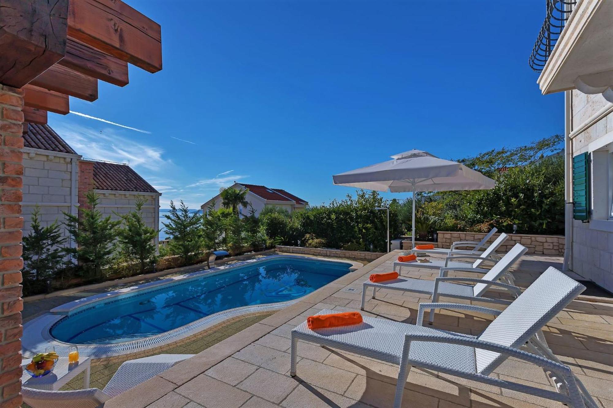 Ferienhaeuser In Makarska