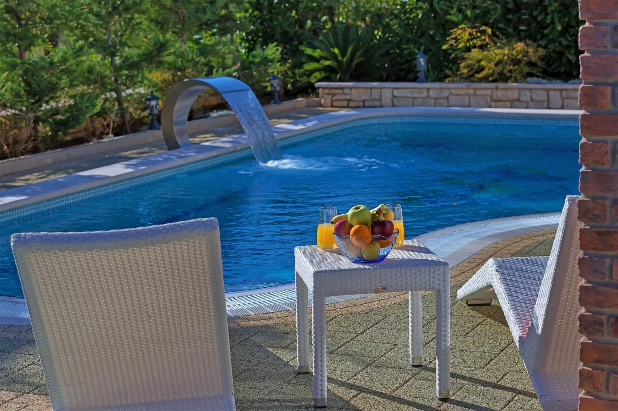 Ferienhaeuser In * Makarska