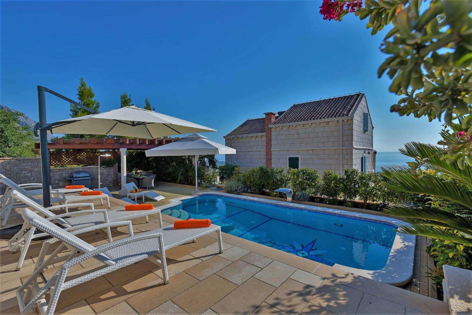 Ferienhaeuser In Makarska